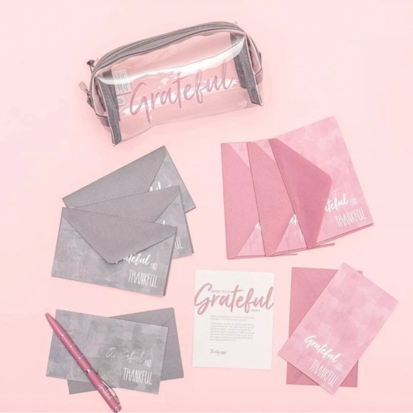 Thirty One Hello Happy “Grateful” Gift Set - Picture 2 of 5